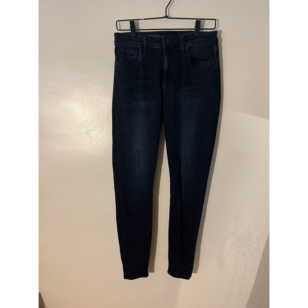 Kut from the Kloth Hi Rise Toothpick Skinny jeans, size 6